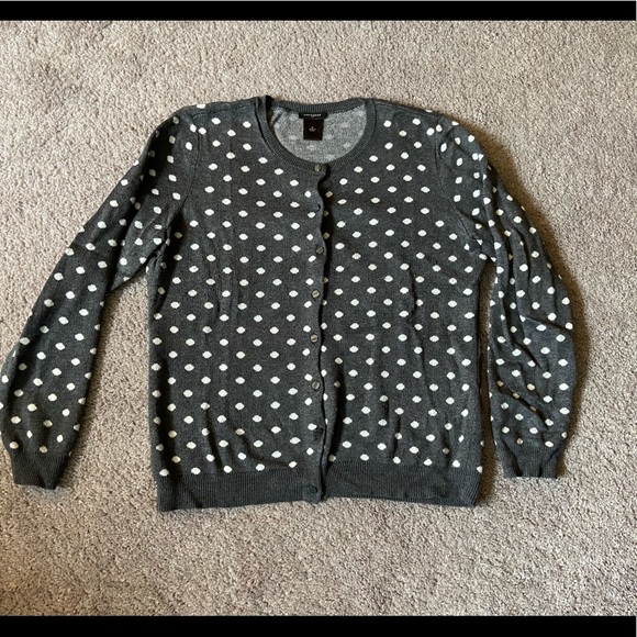 Ann Taylor Sweaters - Ann Taylor gray polka dot cardigan sweater, M